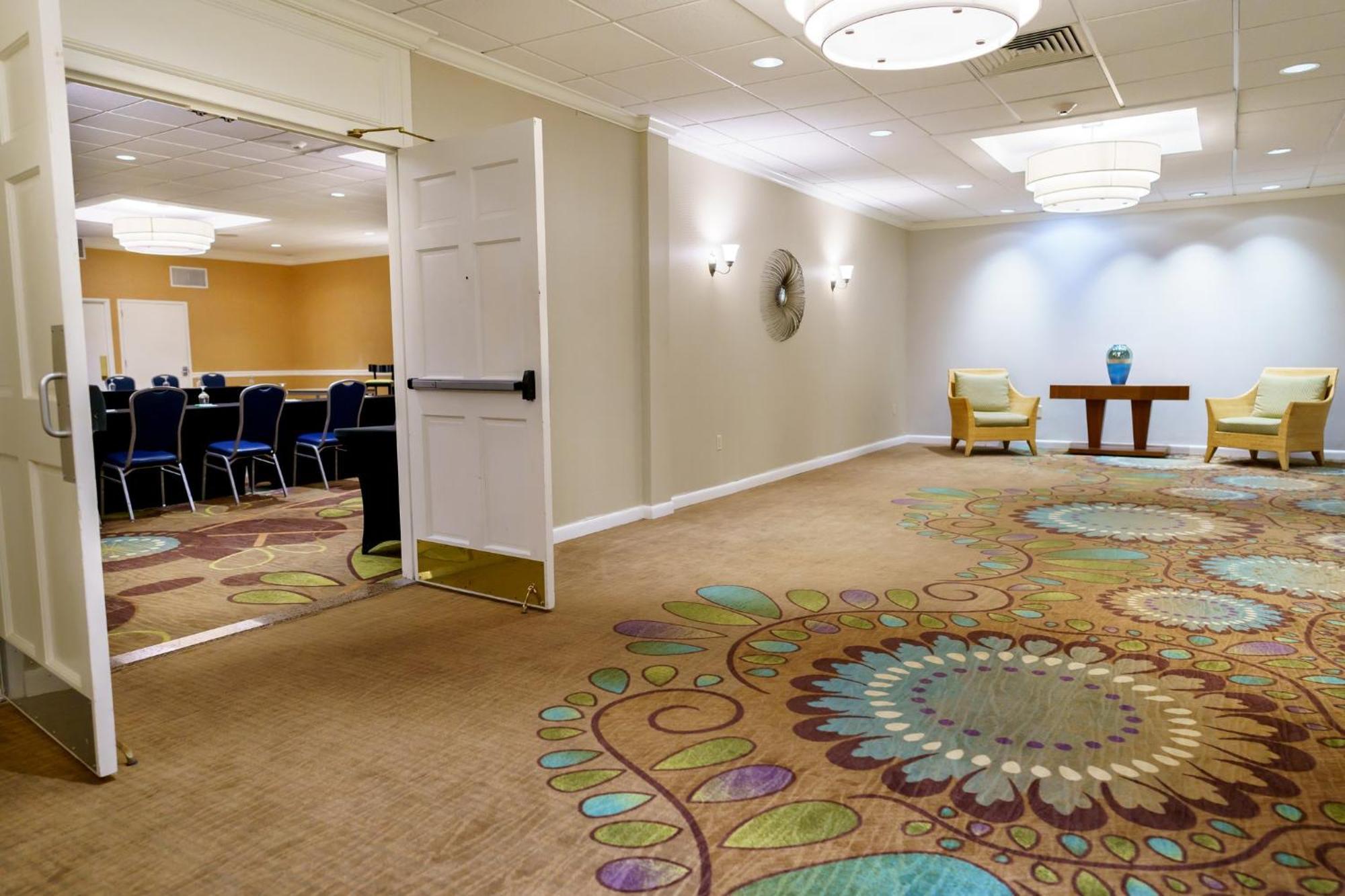 פלמות' Hotel Cape Cod מראה חיצוני תמונה